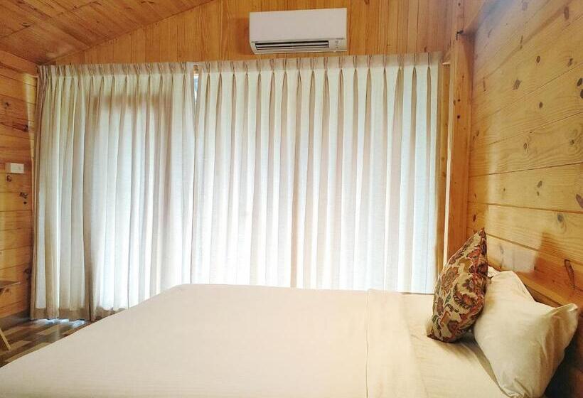 Номер Deluxe, Riverside County Resort