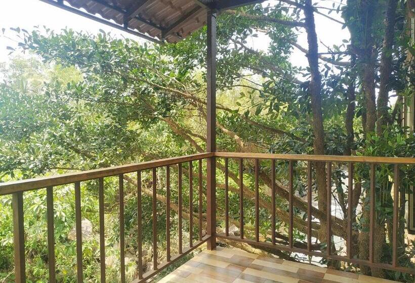 غرفة ديلوكس, Riverside County Resort