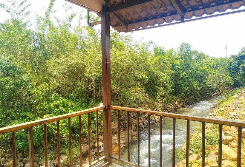 غرفة ديلوكس, Riverside County Resort