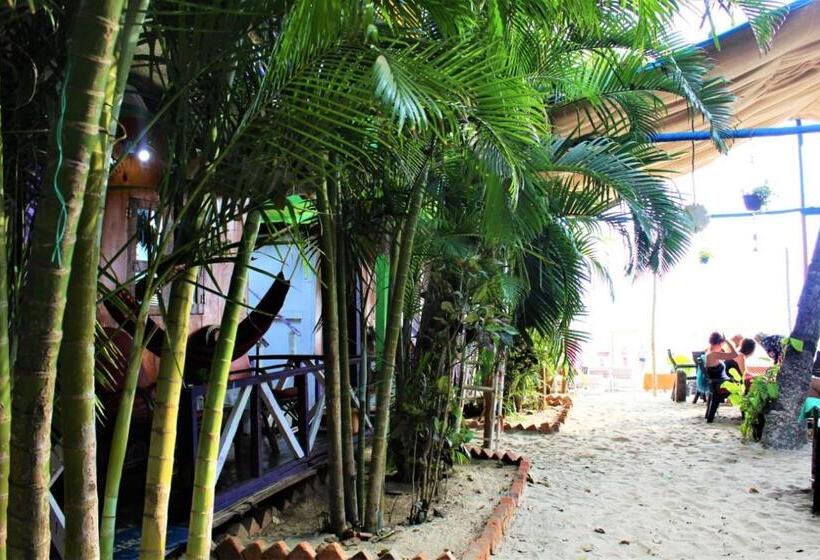 חדר סטנדרט, Sai Valentine S   Goa