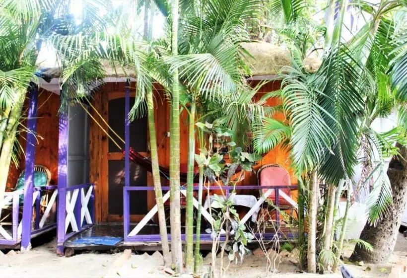 Chambre Standard, Sai Valentine S Goa
