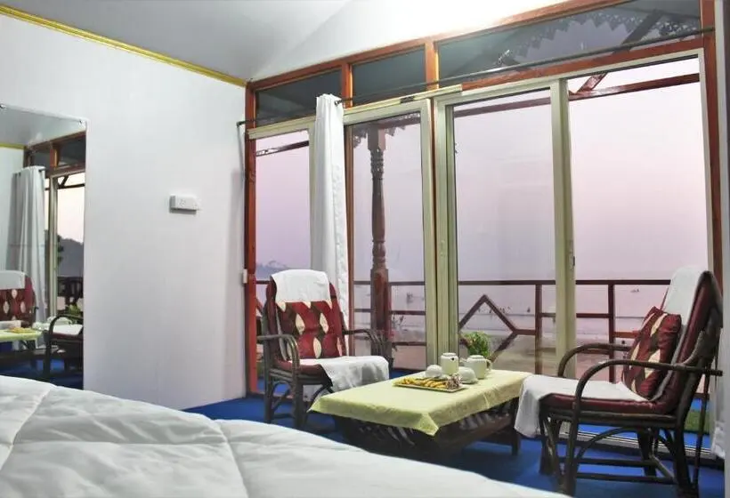 Chambre Standard Lit King Size, Sai Valentine S Goa