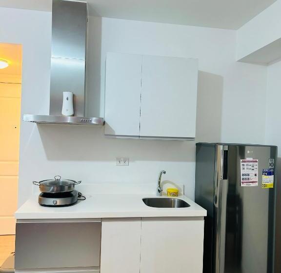 آپارتمان سوپریور 1 خوابه, Mikaella S Staycation Azure