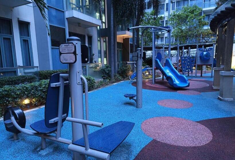 إستوديو قياسى, Near Terminal 3 Two Palmtree Villas Walking Distance Only