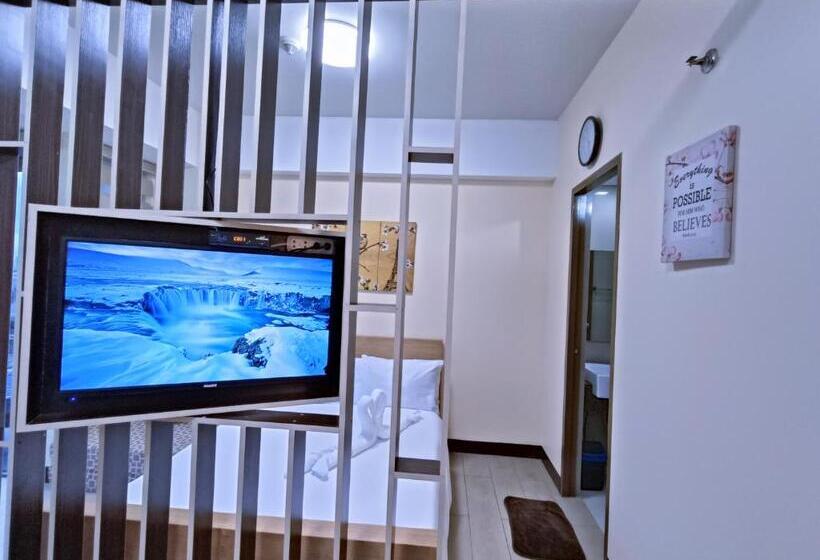 إستوديو قياسى, Near Terminal 3 Two Palmtree Villas Walking Distance Only