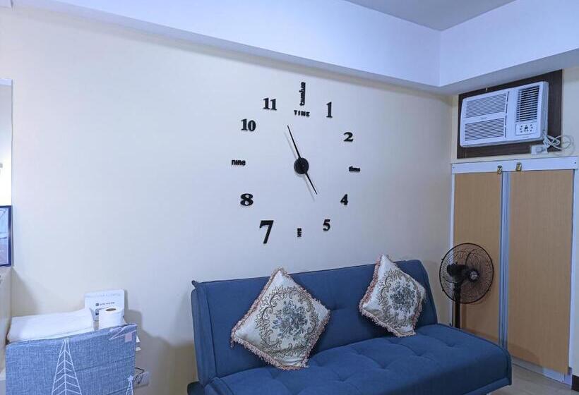 إستوديو قياسى, Near Terminal 3 Two Palmtree Villas Walking Distance Only