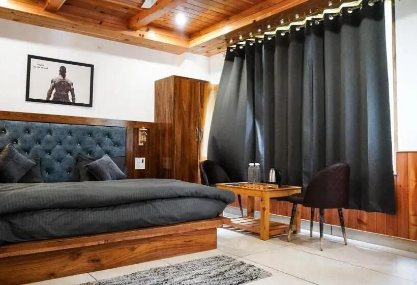 デラックスルーム, Odin Hostel Kasol