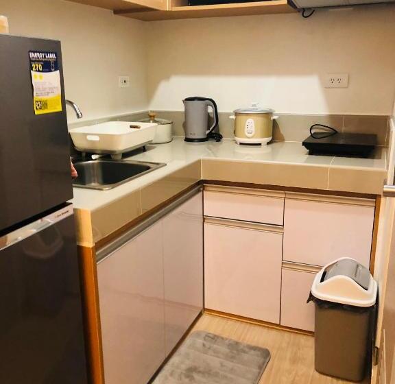 Apartament 2 Sypialnie, Osam Empire Suites 2br Staycation At Trees Residences Condominium