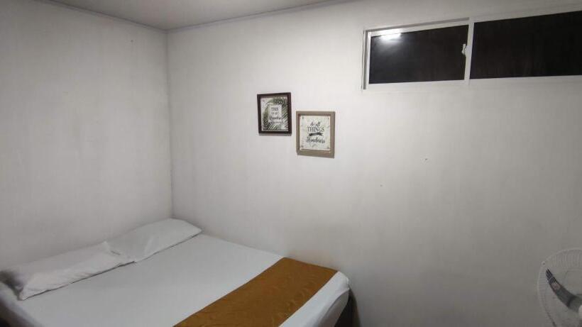 이코노미 룸, Cabaña Salguero