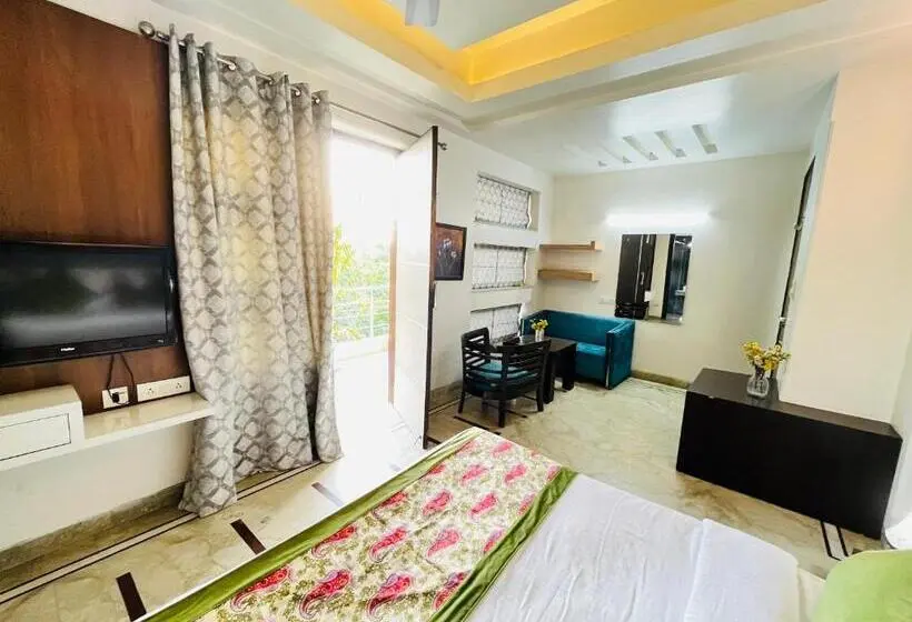 Deluxe-huone, Dayal Regency Near Imt Chowk Manesar, Manesar