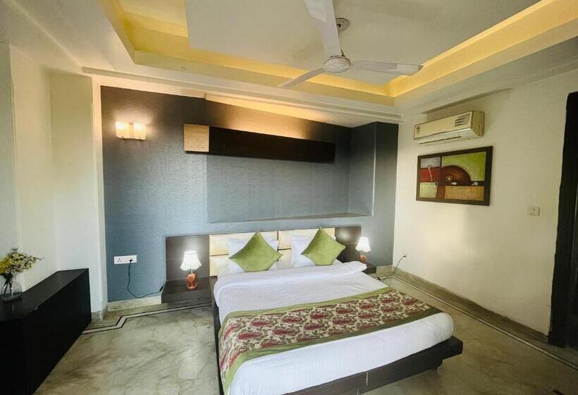 Номер Стандарт, Dayal Regency Near Imt Chowk Manesar, Manesar