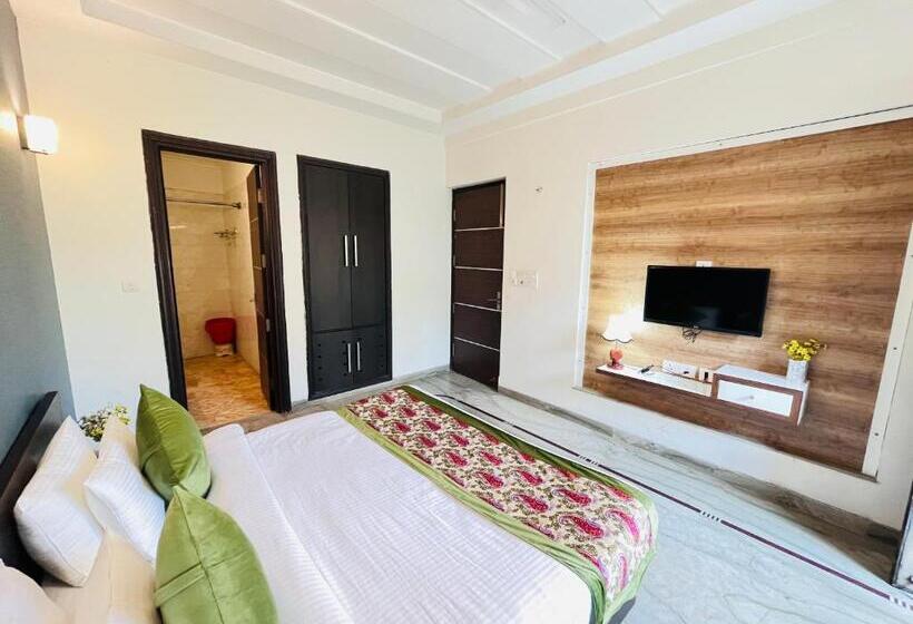 Номер Стандарт, Dayal Regency Near Imt Chowk Manesar, Manesar