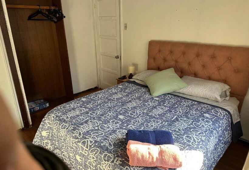 חדר סטנדרט חדר אמבטיה משותף, Hostal Gloria Quintamar