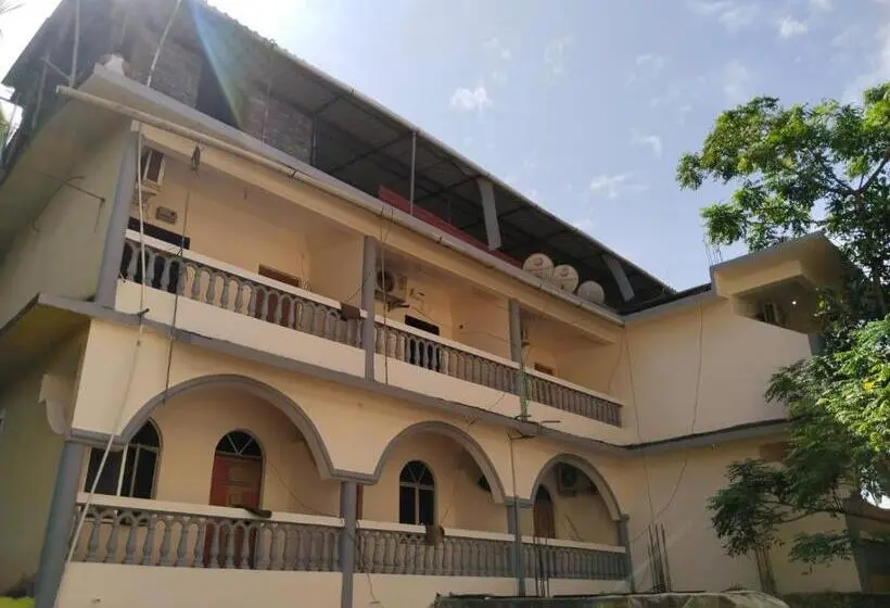 Standard 4-Bettzimmer mit Balkon, O Sai Deep Place