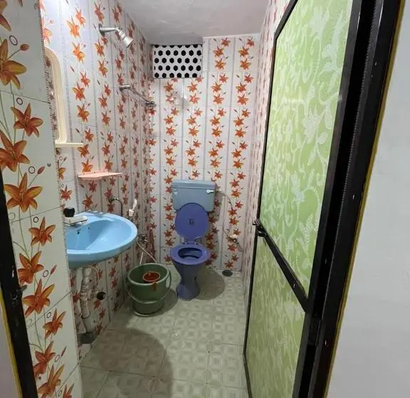 Deluxe Zimmer, O Sai Deep Place