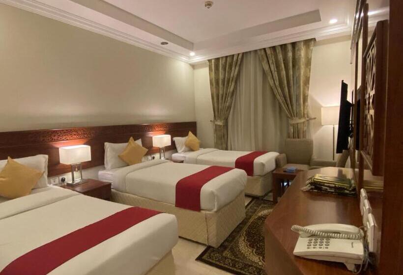 3-Bett-Standardzimmer, Rafahya Hotel Makkah