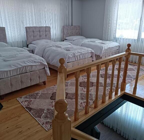 침실 1개 복층 룸, Sahin House