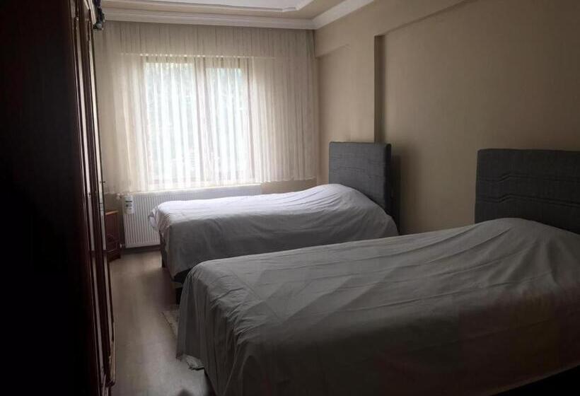 带1个卧室带花园景观的公寓, Sahin House