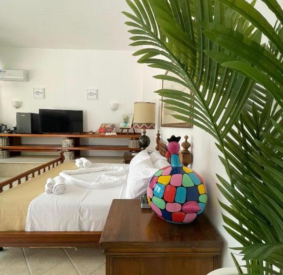 غرفة قياسية, Wild Rooms&house