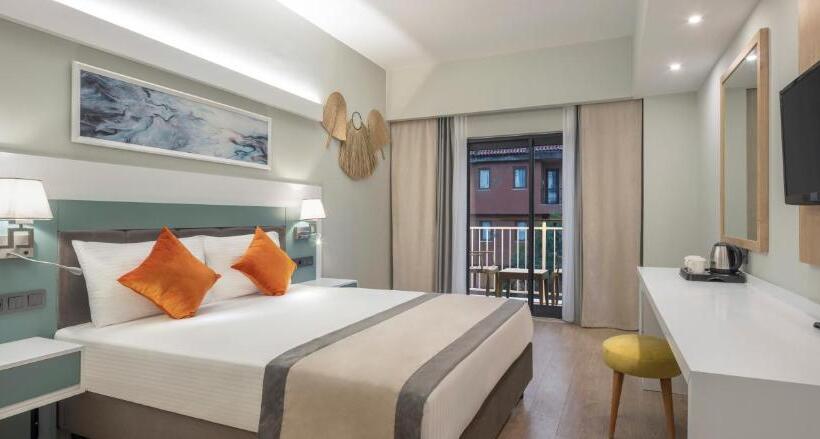 اتاق استاندارد با بالکن, Arcanus Hotels Trendline Side