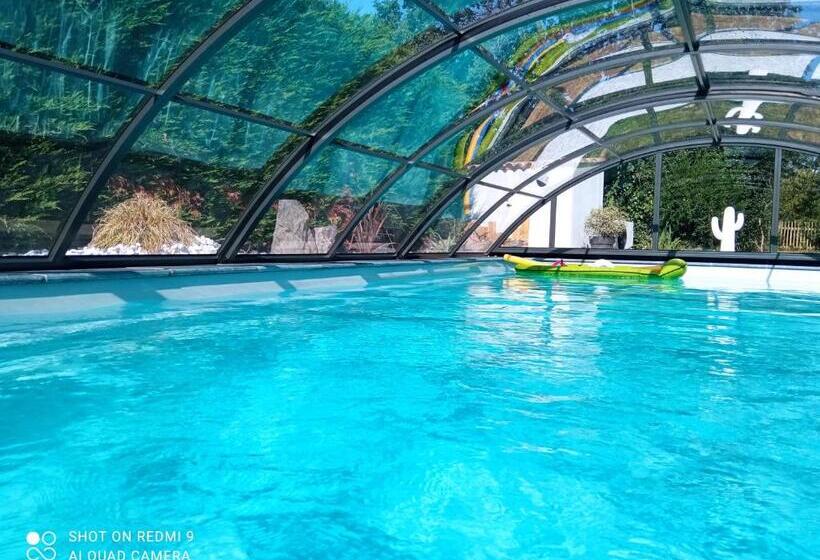 带大床的标准间, Mas Des Vignes Piscine Chauffée