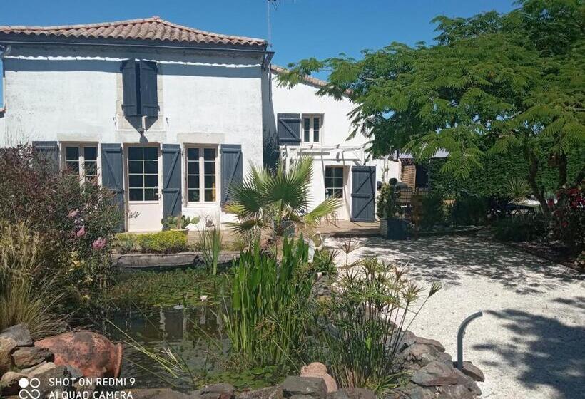 带大床的标准间, Mas Des Vignes Piscine Chauffée