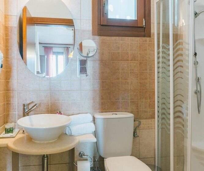 סוויטה משפחתית, Archontiko Anemos