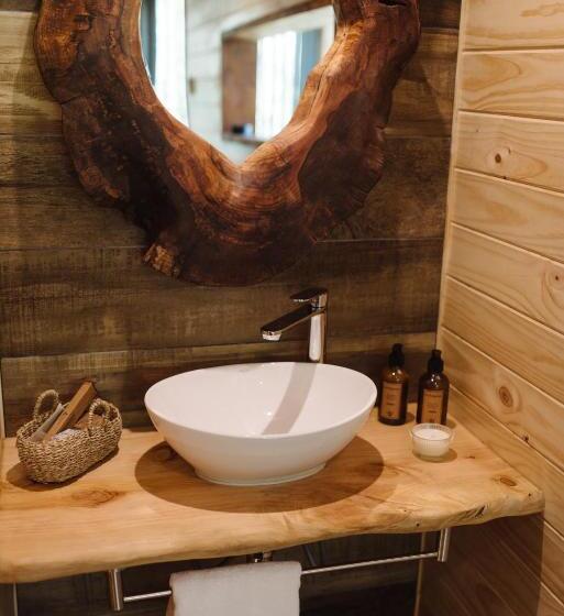 חדר סטנדרט לארבעה, Ni Newen Hotel & Lodge