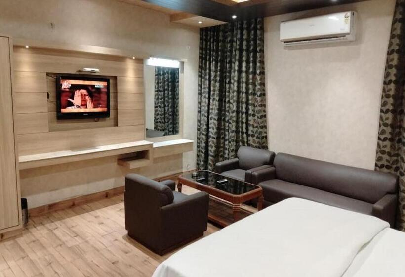 标准间, Park Regency