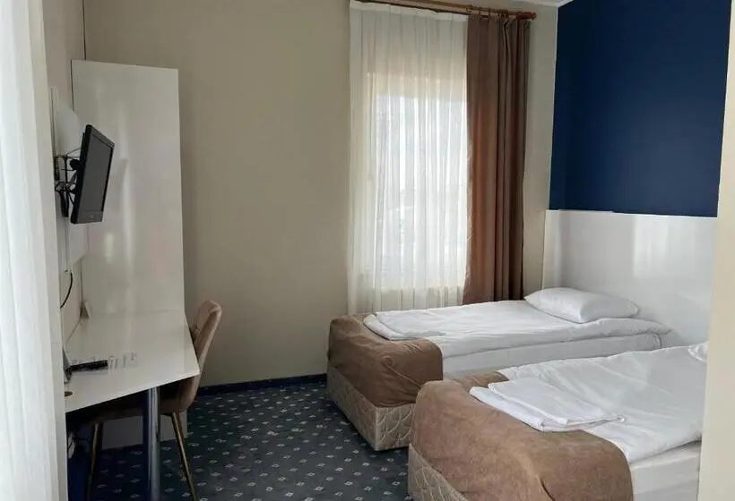 Deluxe-huone, Safir Babice