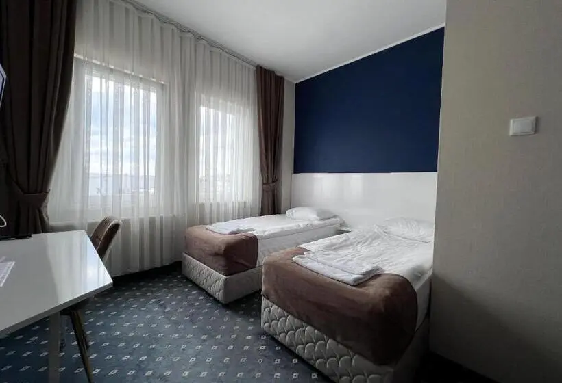 Deluxe-huone, Safir Babice
