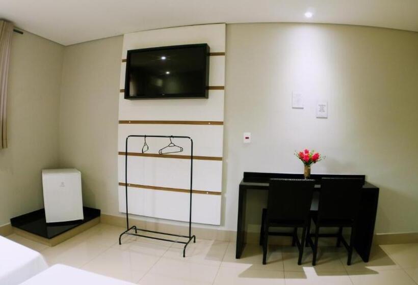 Standard Værelse, Sp Jundiaí