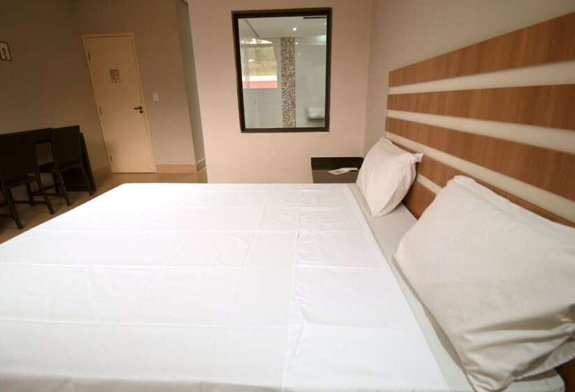 Deluxe Værelse, Sp Jundiaí