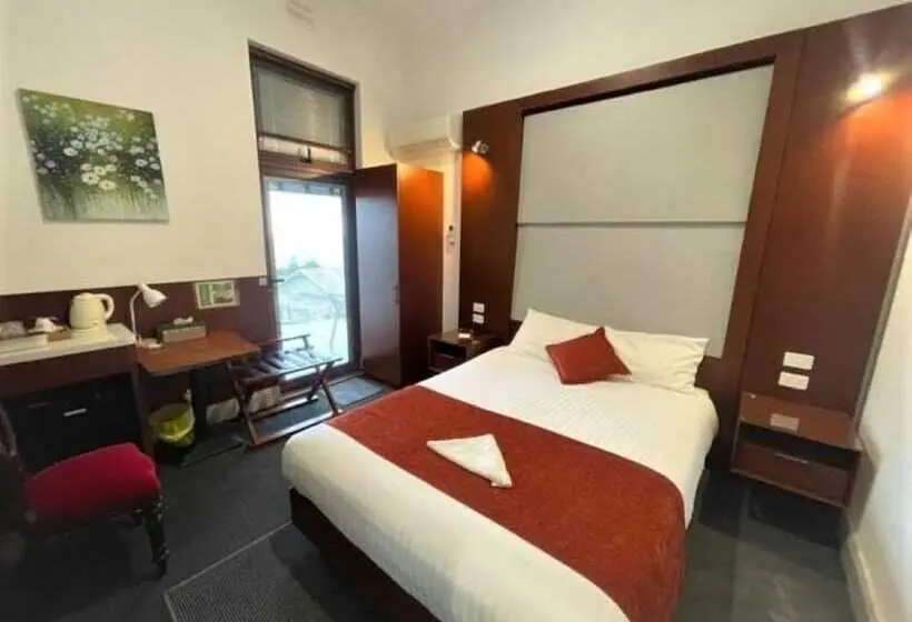 Standard-huone, Oakleigh House