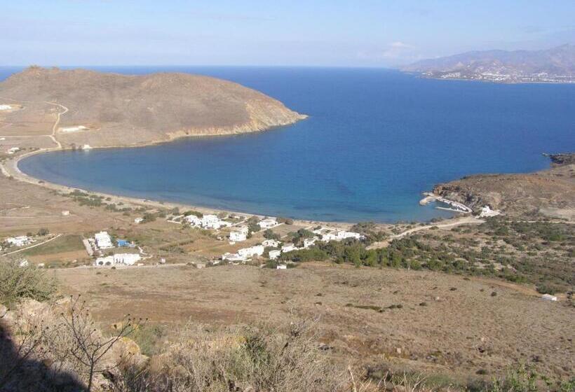 Chambre Triple Confort, Clementina Paros
