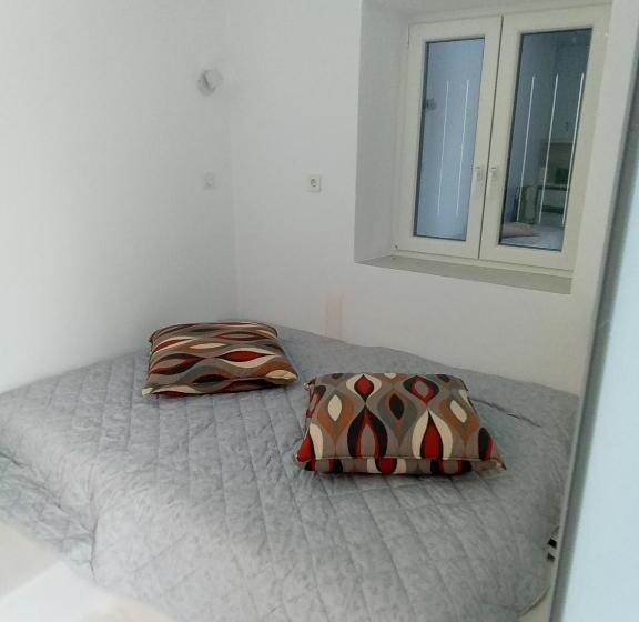 Chambre Quadruple Deluxe, Clementina Paros