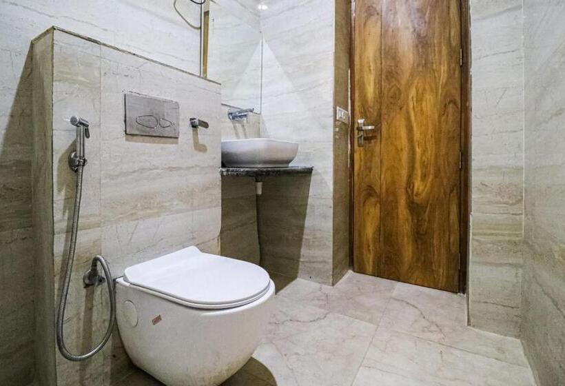 Üç Kişilik Klasik oda, Collection O Hotel Maharaja