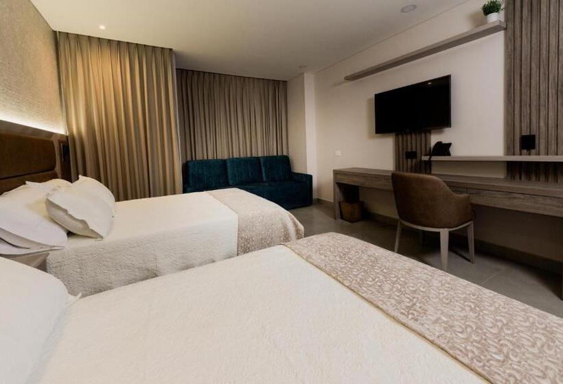 Полулюкс, Amari Living Suites