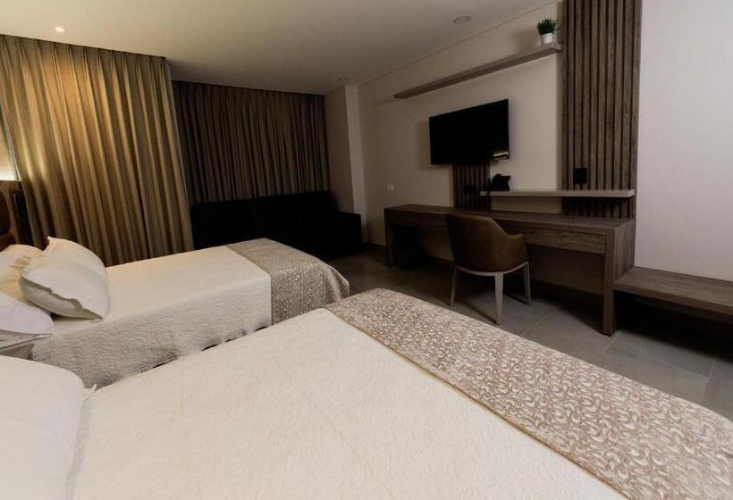 Полулюкс, Amari Living Suites