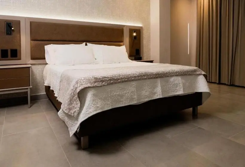 スイート, Amari Living Suites