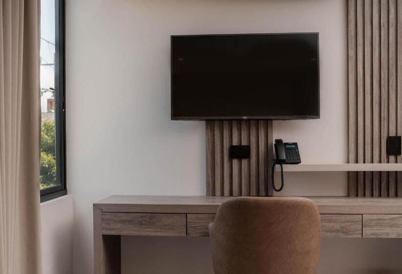 Люкс Superior, Amari Living Suites