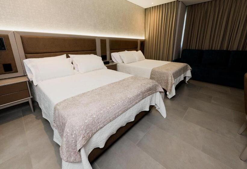 Полулюкс, Amari Living Suites