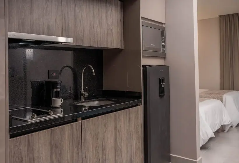 スーペリアースイート, Amari Living Suites