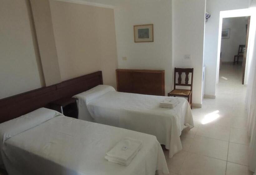 4인용 스탠다드 룸, Brisas Del Mar