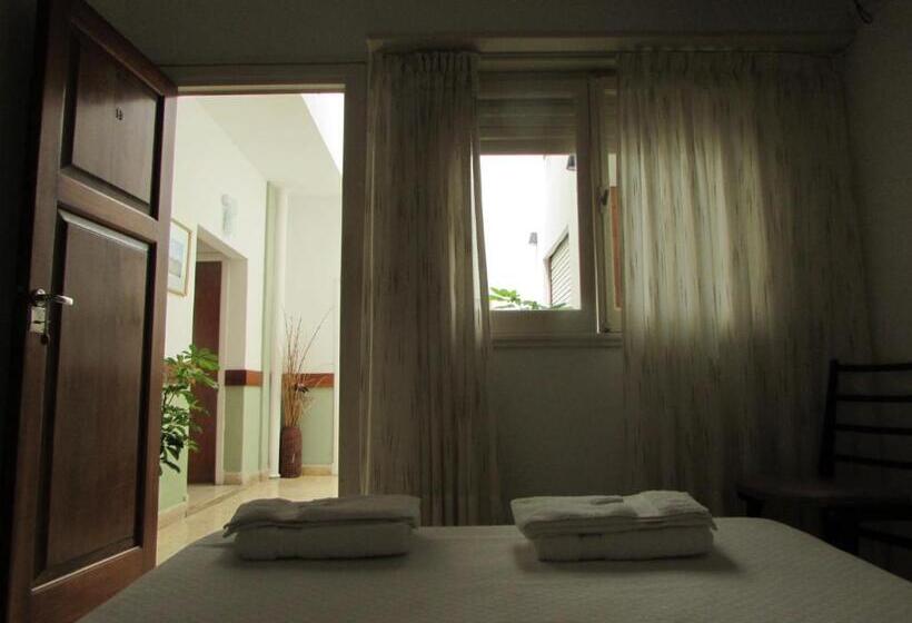 침실 별도 스탠다드 싱글 룸, Brisas Del Mar