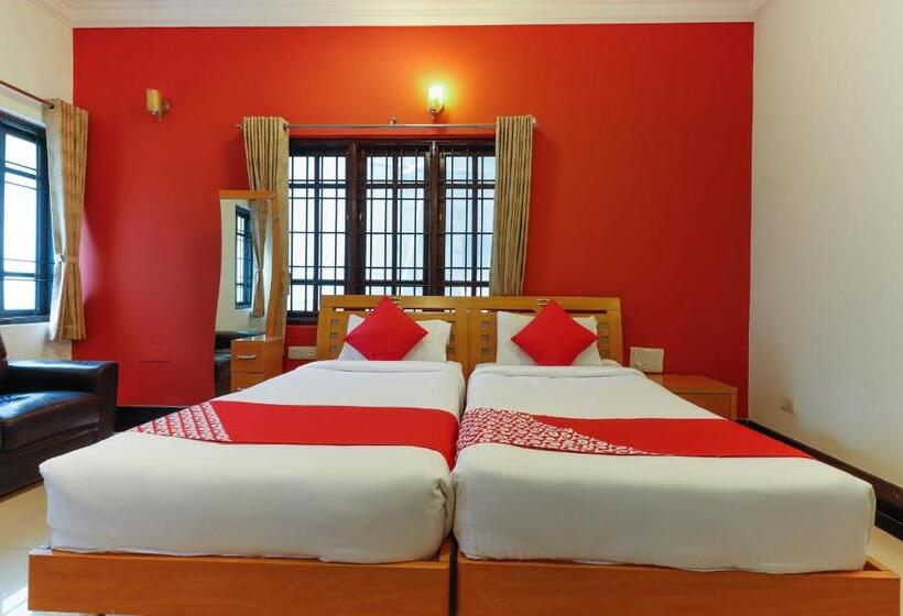 Chambre Standard, Emara Grand