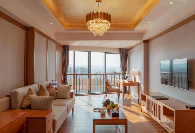 带河岸风景豪华套房, White Swan Guest House Meizhou