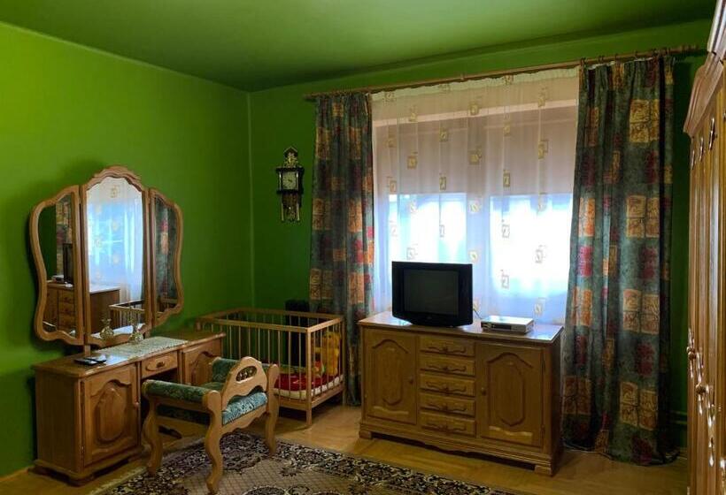 Chambre Standard Salle de Bains Commune, приватний будинок