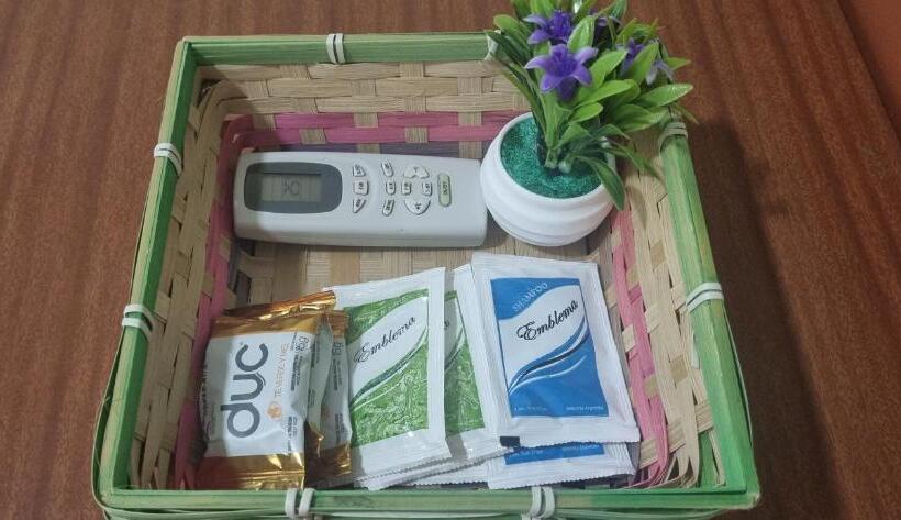 اتاق استاندارد چهارنفره با چشمانداز باغ, Alojamiento En Pleno Centro De Corrientes