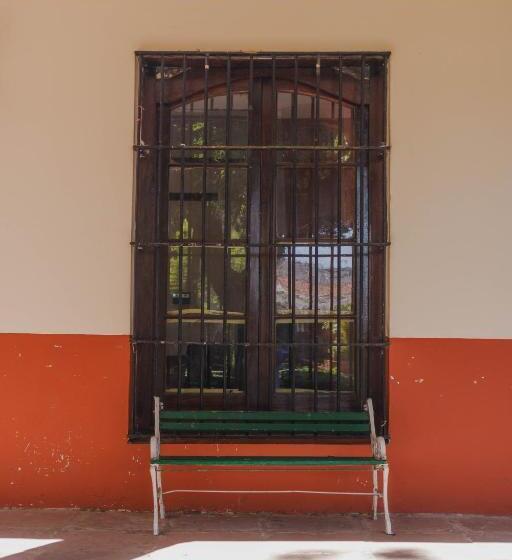 اتاق استاندارد چهارنفره با چشمانداز باغ, Alojamiento En Pleno Centro De Corrientes